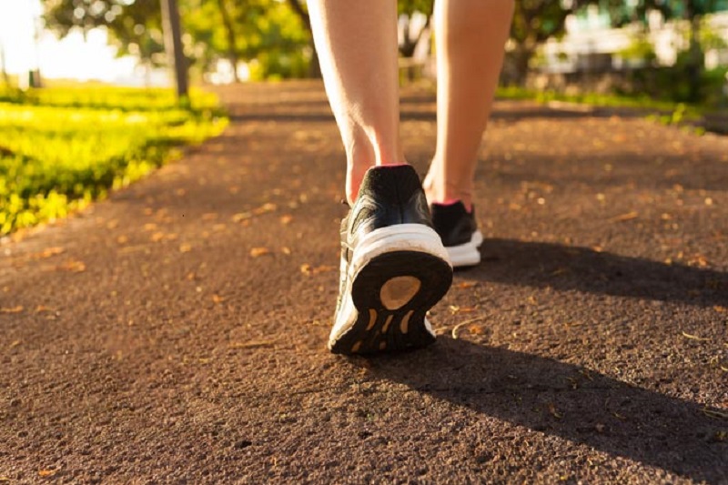 پیاده روی سریع نیاز به جراحی تعویض زانو را کاهش می دهد